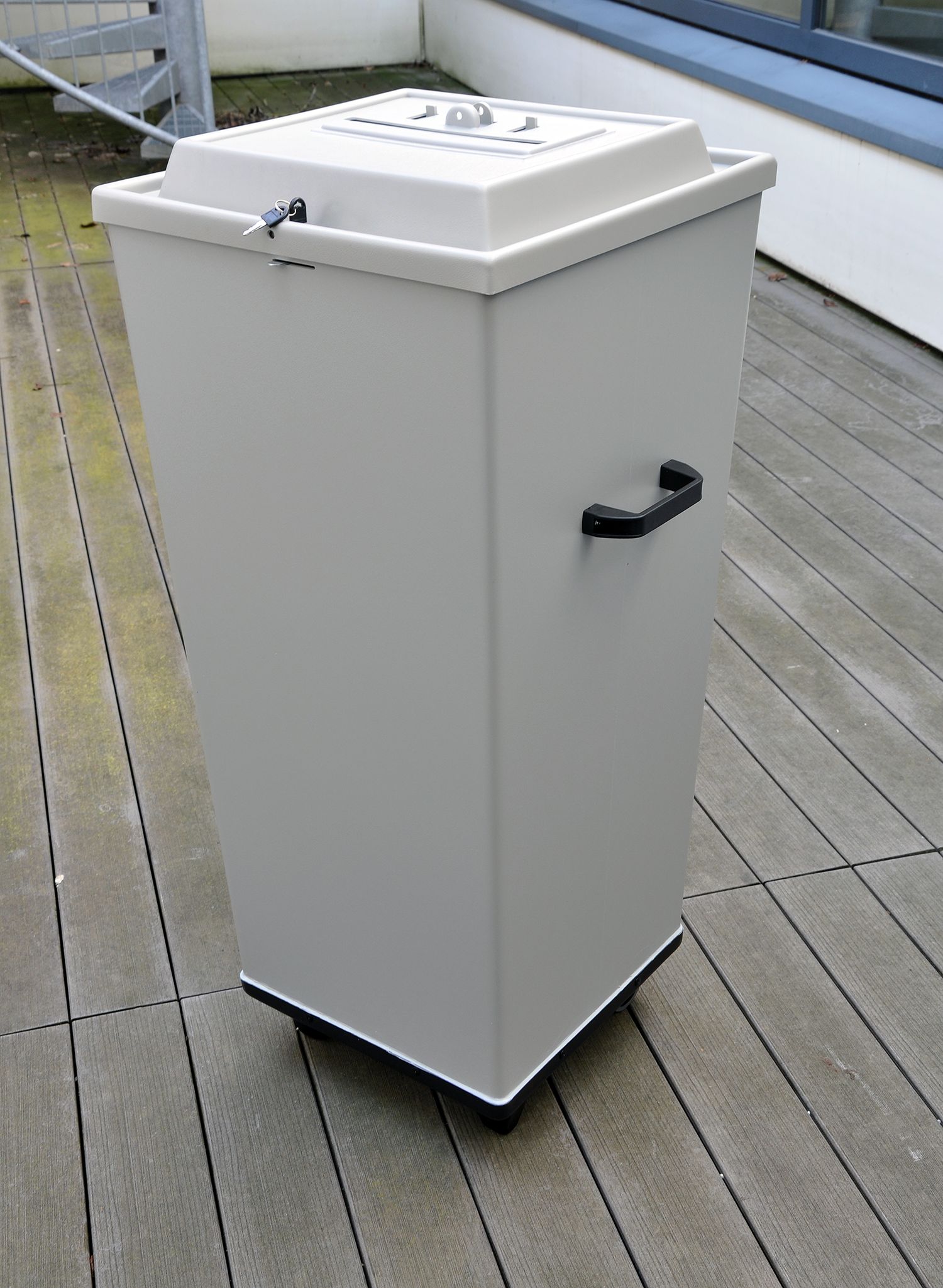 Wahlurne Jumbo 115cm hoch (mit Stülpdeckel)