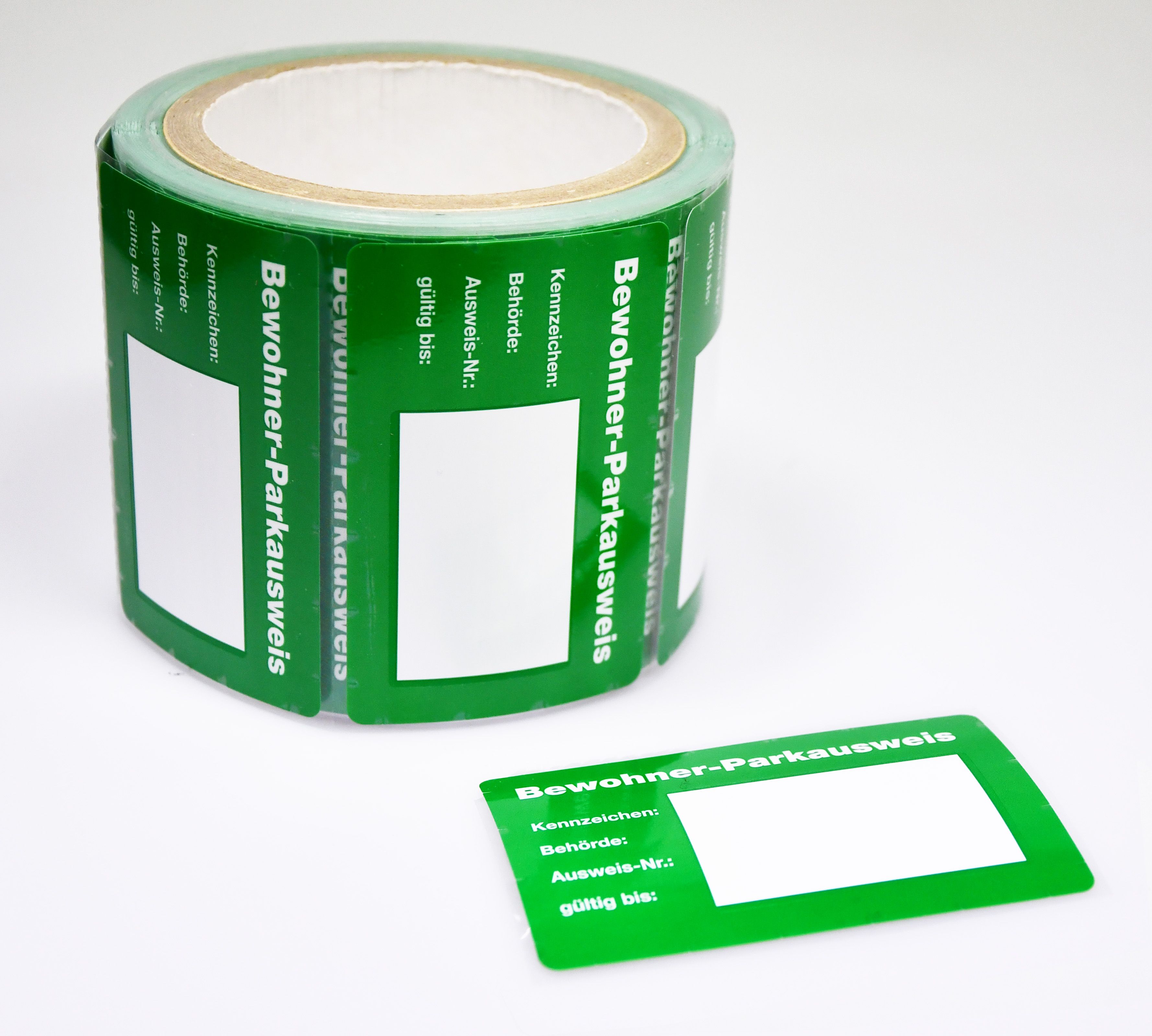 Bewohner-Parkausweis, Scheckkartenformat hinter Glas klebend, grün, Rolle à 250 Stück